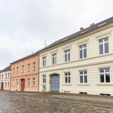Im Herzen Templins Obergeschoss Apartment Templin