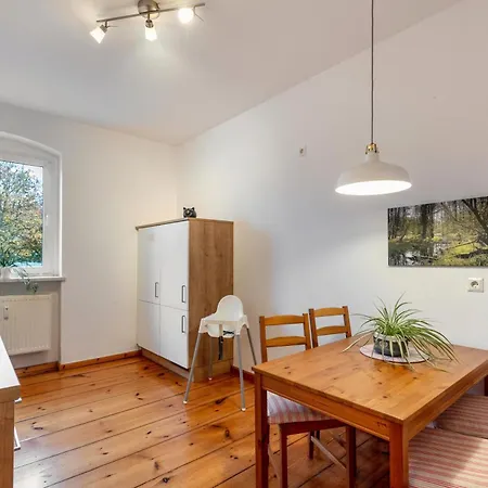 Im Herzen Templins Obergeschoss Apartment Templin